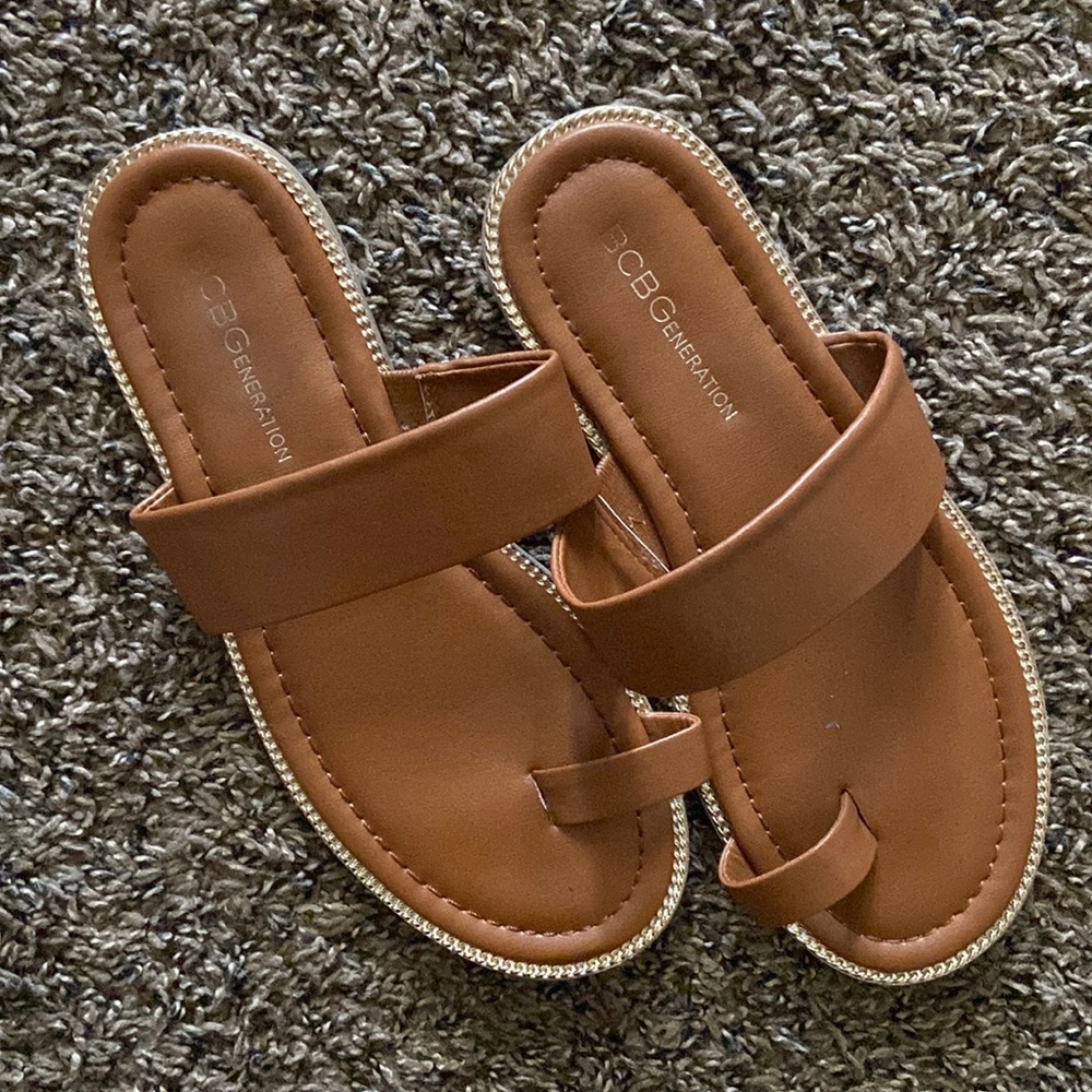 BCBG thing sandals